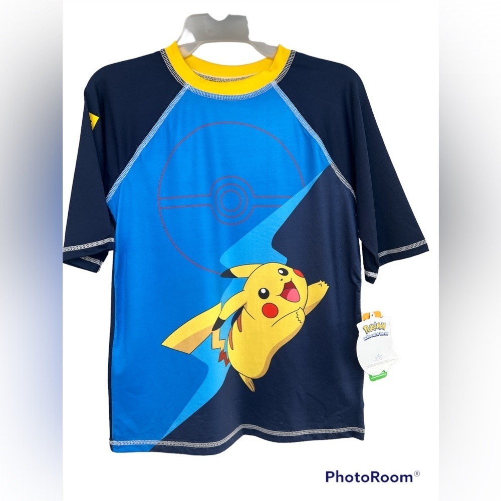 POKEMON Pikachu Print Boy’s Rash Guard
